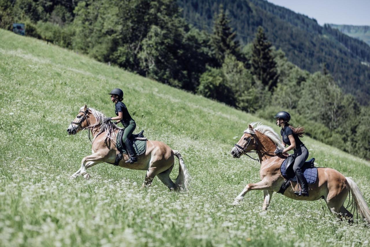 Familienresort Ellmauhof Saalbach-Hinterglemm Exteriör bild